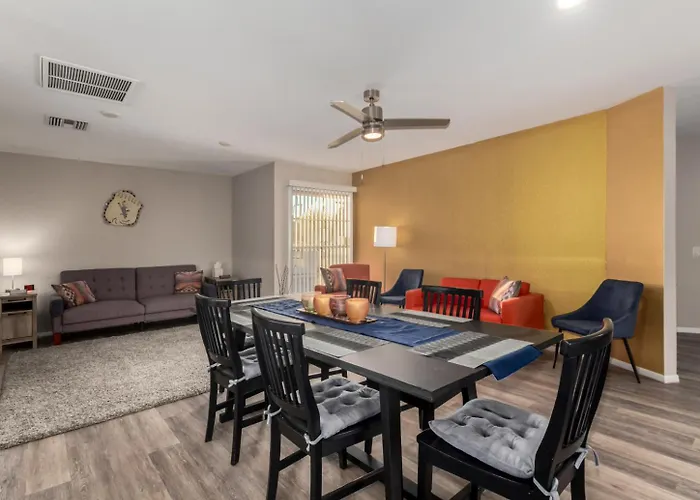 Grand Haven I 3 Bedroom Ensuite, Courtyard, Sunsets Holiday home Sun City West