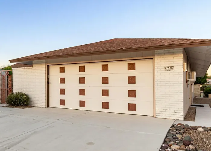 Grand Haven I 3 Bedroom Ensuite, Courtyard, Sunsets Holiday home Sun City West